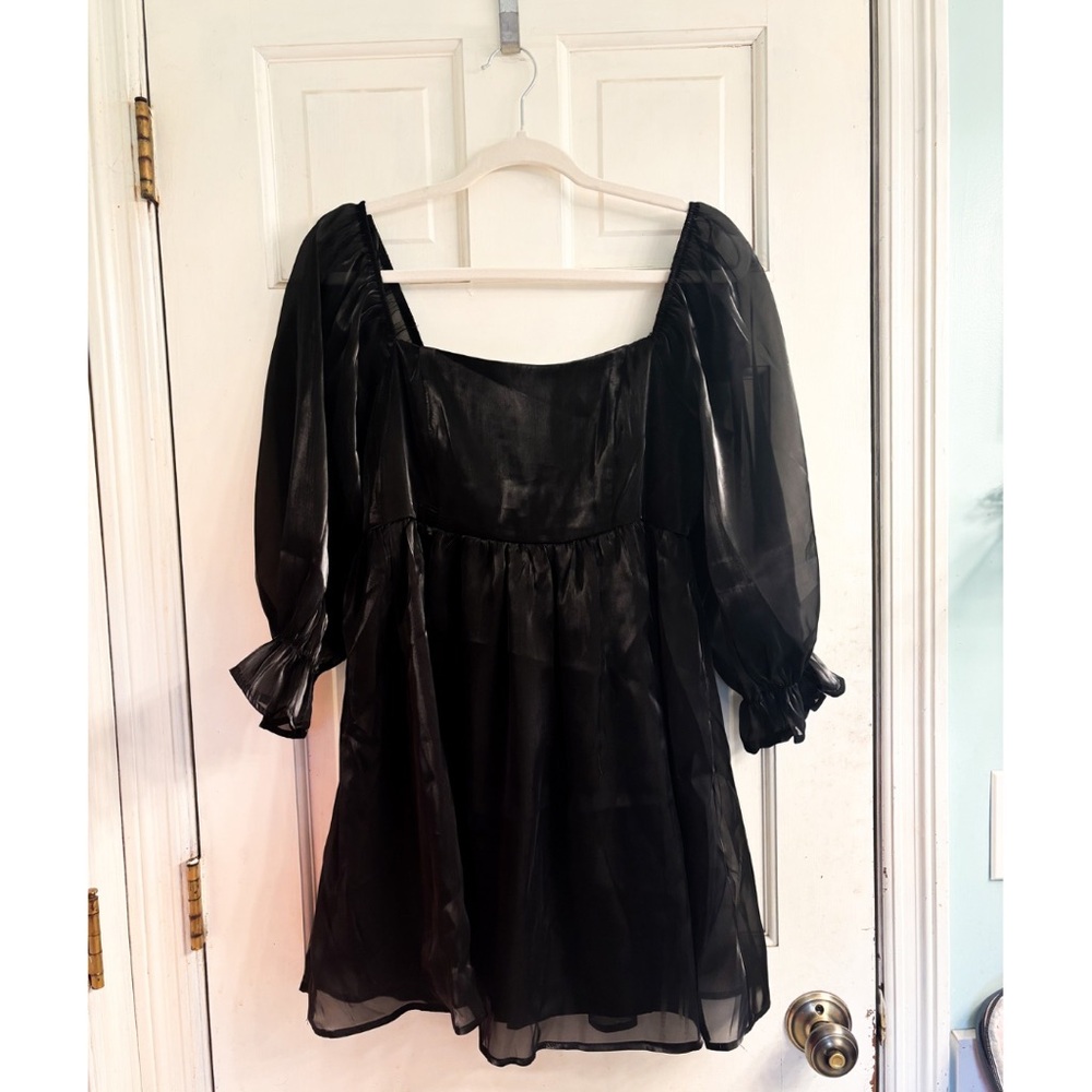 Elegant Black Mini Dress
